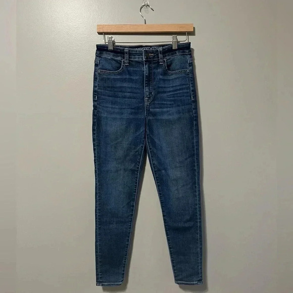 American Eagle Next Level Stretch Highest Rise Short  Jegging Jeans - Picture 1 of 14